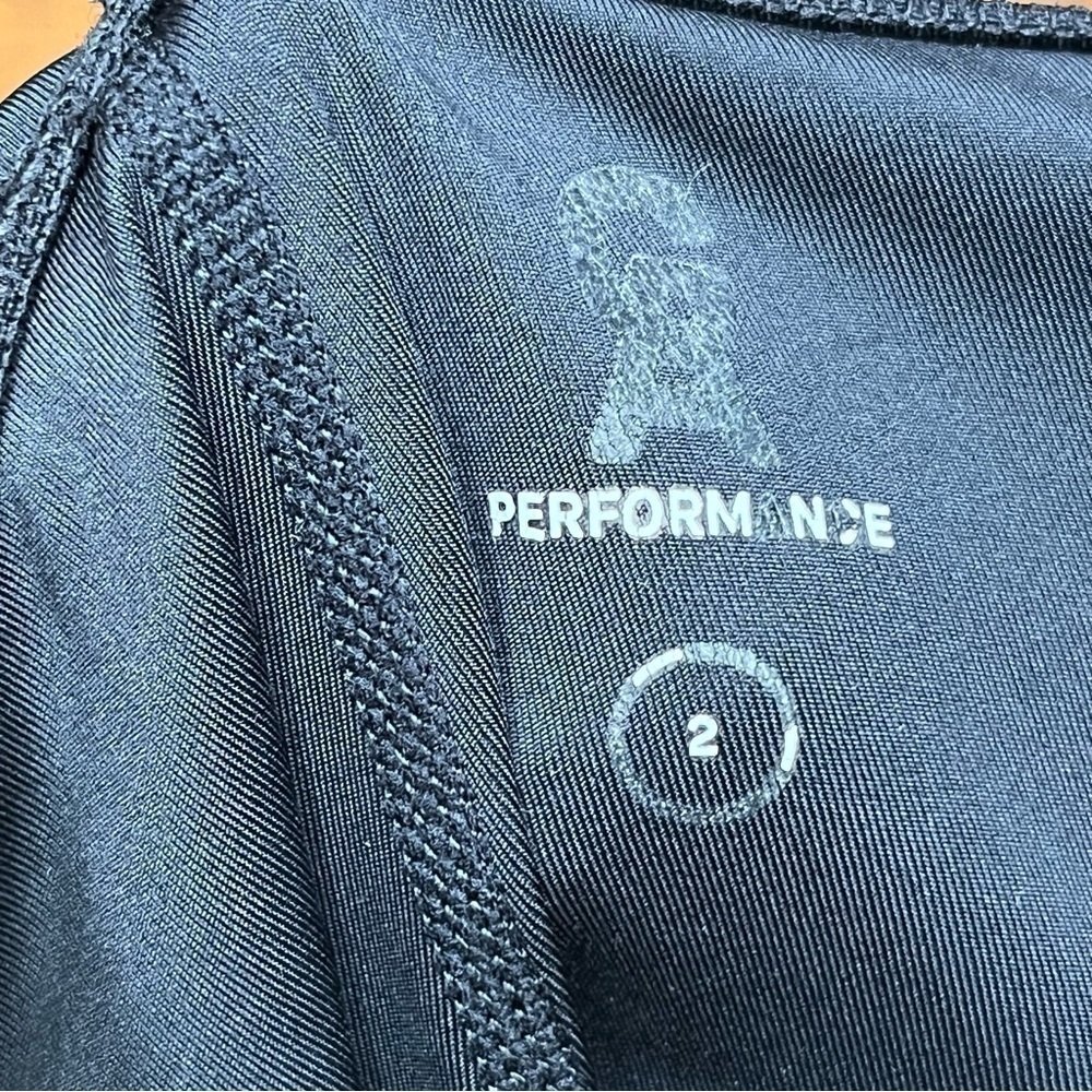 Good American Performance Leggings - image 4